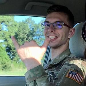 Meet your Posher, Evan j